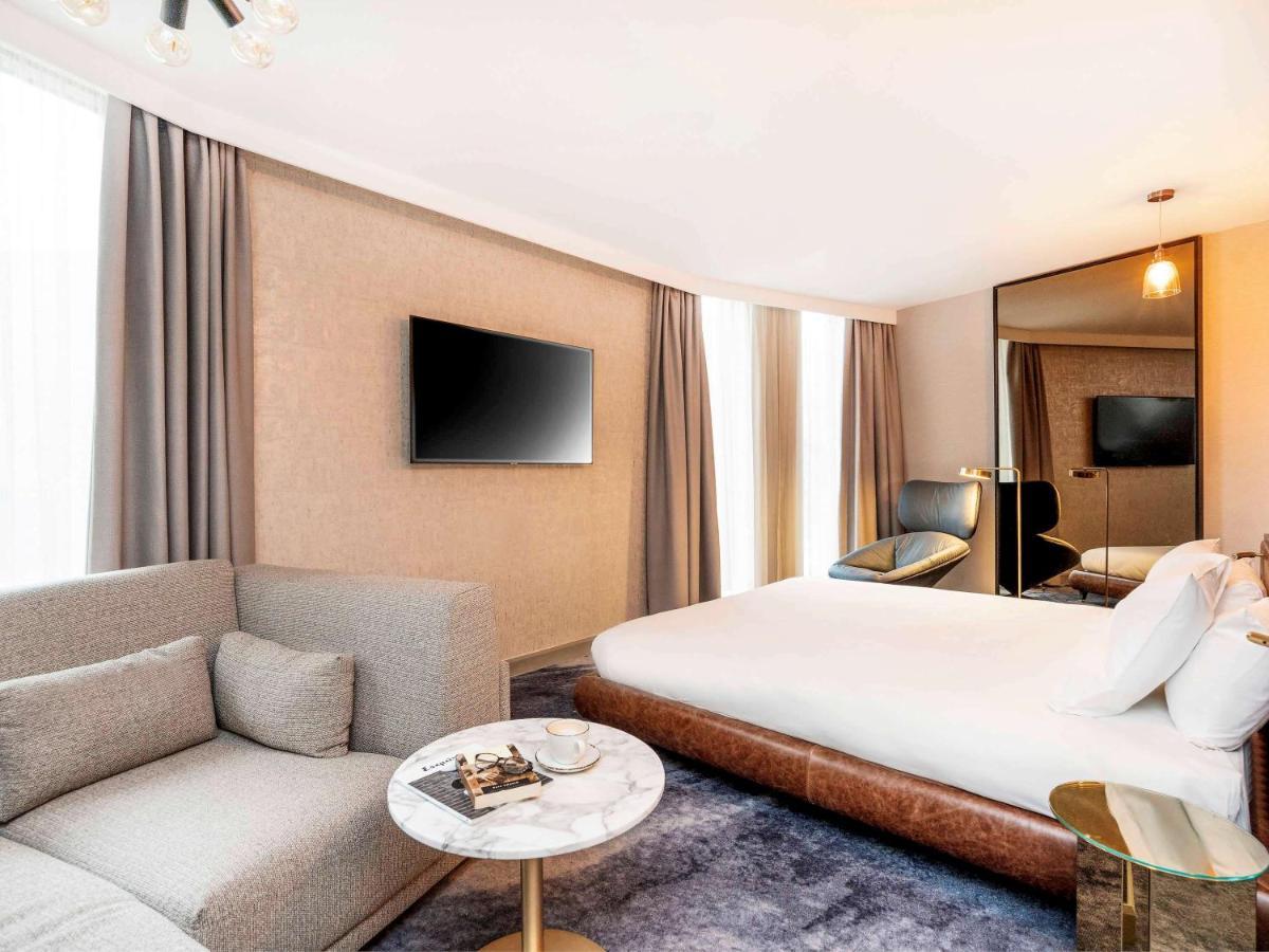 Novotel Hotel